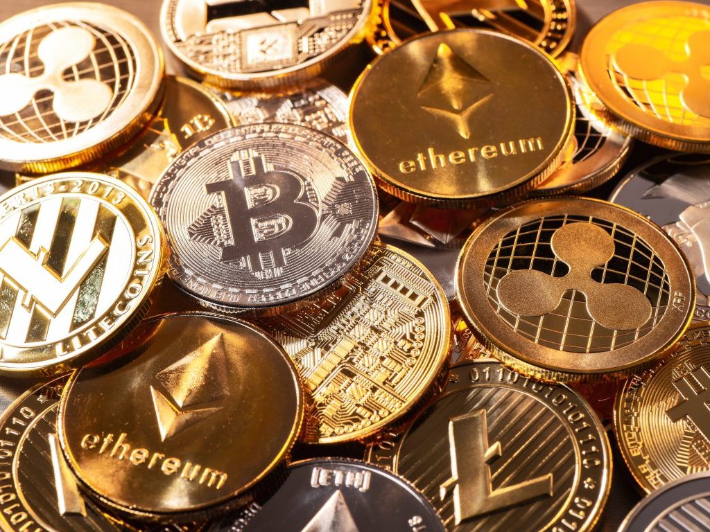 法人で仮想通貨を持つべきかの考察